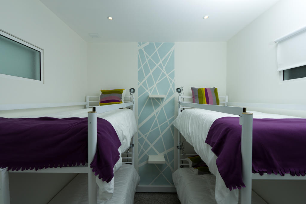 Turismo Do Seculo Hotel Estoril Quarto foto A room at the new hostel